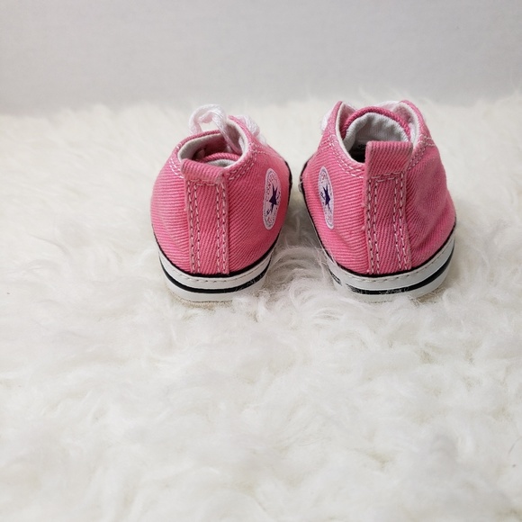 CHUCK TAYLOR ALL STAR FIRST STAR CRIB SHOES - Picture 5 of 8